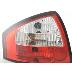 Feux arrières set Audi A6 Limo type 4B 97-03 rouge / blanc