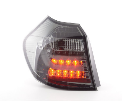 Jeu de feux arrière à LED BMW Série 1 E87 / E81 3/5 portes. 04-06 noir 