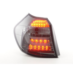 Jeu de feux arrière à LED BMW Série 1 E87 / E81 3/5 portes. 04-06 noir