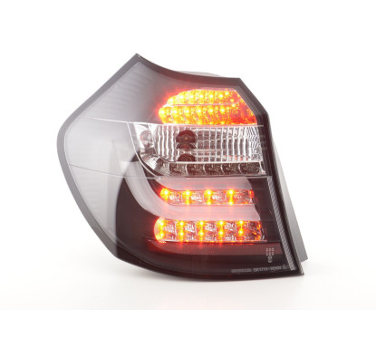 Jeu de feux arrière à LED BMW Série 1 E87 / E81 3/5 portes. 04-06 noir