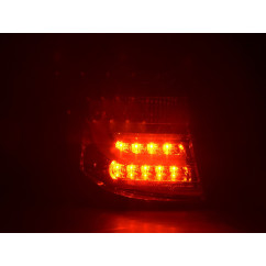 Jeu de feux arrière à LED BMW Série 1 E87 / E81 3/5 portes. 04-07 chromé 