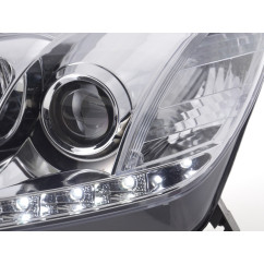 Phare Daylight LED DRL look Opel Astra H 04-10 chromé pour véhicules avec direction à droite 