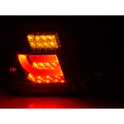 Kit feux arrières LED BMW Série 3 E46 Limo 02-05 rouge / noir 