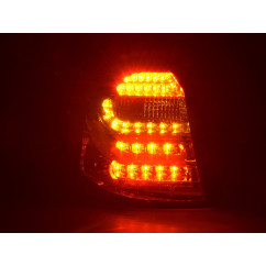 Jeu de feux arrière à LED BMW Série 1 E87 / E81 3/5 portes. 04-07 chromé 