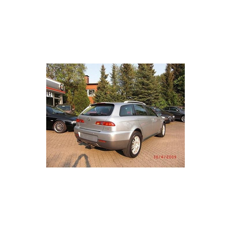 ATTELAGE ALFA 159 CROSSWAGON Q4 04/2006- - COL DE CYGNE ATTELAGE ALFA 159 CROSSWAGON Q4 04/2006- - COL DE CYGNE