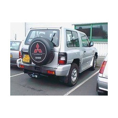 ATTELAGE MITSUBISHI MONTERO - ROTULE EQUERRE