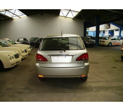 ATTELAGE TOYOTA AVENSIS VERSO 10/2001- - RDSO DEMONTABLE SANS OUTIL