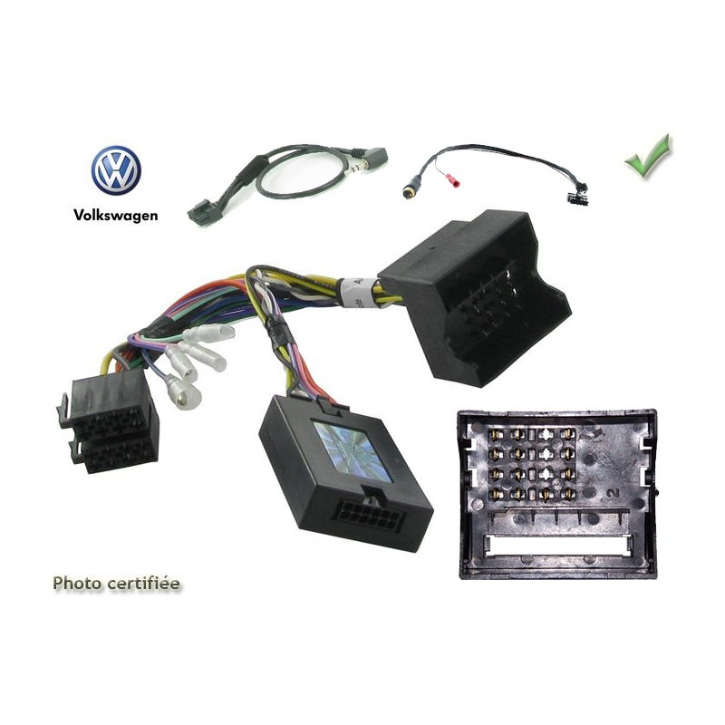 CDE AU VOLANT CLARION POUR VOLKSWAGEN GOLF 2003-2013 FAKRA AVEC AMPLI DYNAUDIO CDE AU VOLANT CLARION POUR VOLKSWAGEN GOLF 2003-2013 FAKRA AVEC AMPLI DYNAUDIO
