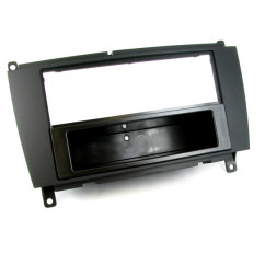 FACADE AUTORADIO DOUBLE DIN MERCEDES CLK 07/2004-2010 (W209) NOIR MAT