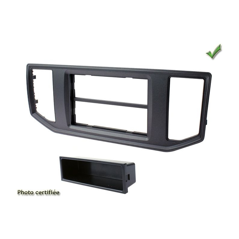 FACADE AUTORADIO MAN TGE 2017- SAUF MODELE GPS  NOIR
