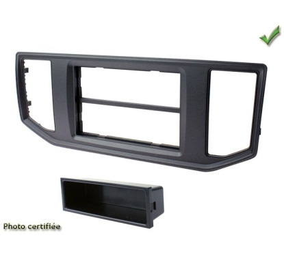 FACADE AUTORADIO MAN TGE 2017- SAUF MODELE GPS  NOIR