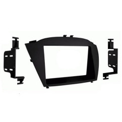 KIT 2 DIN HYUNDAI TUCSON 2015- AVEC ECRAN 4/3