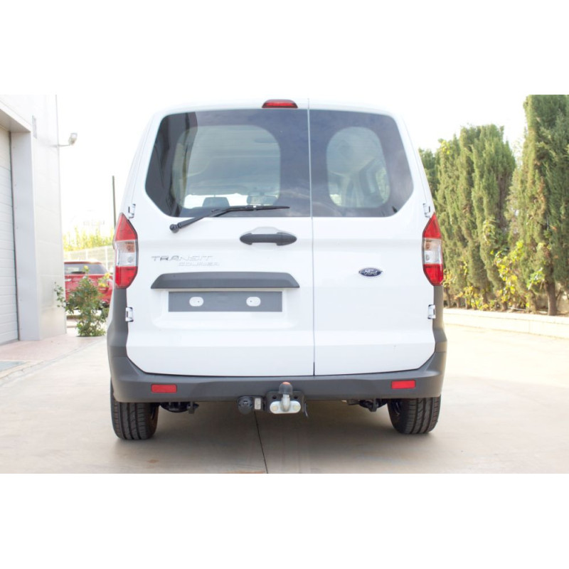 Attelage Rotule plaque équerre FORD Transit Courier AdBlue (11/2020 - 1/2024) (Découpe apparente finition Sport)
