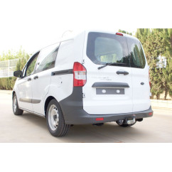 Attelage Rotule plaque équerre FORD Transit Courier (2/2014 - 1/2024) Aragon enganches 