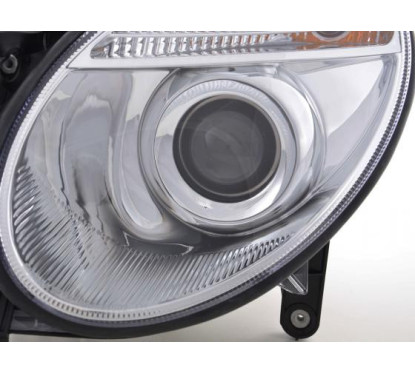 Phares pour Mercedes Classe E type W211 02-06 chrome